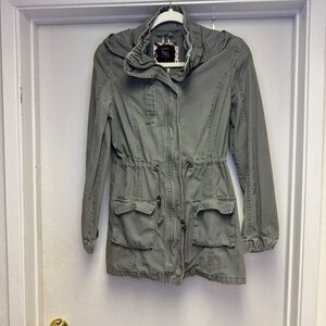 COTTON ON olive fern green zip up Utility Jacket with hood & size S